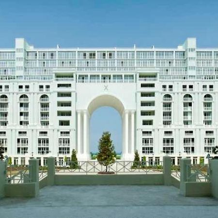 Apartments By The Sea Batumi Eksteriør billede